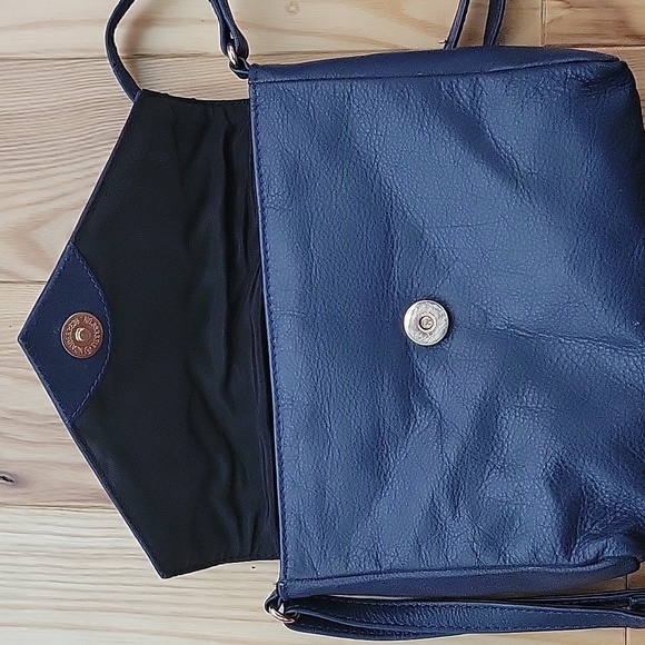 Crossbody bag - Picture 2 of 3